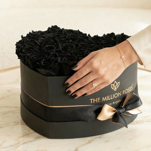 Heart Black Box | Black Roses