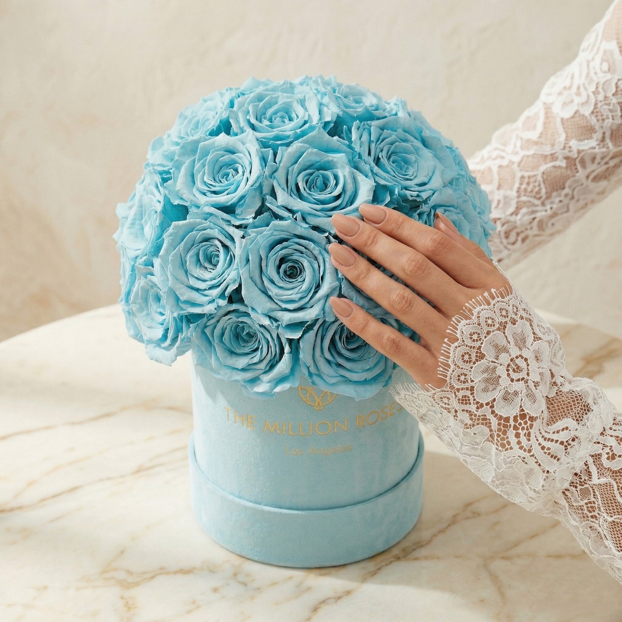 Basic Mint Green Suede Superdome Box | Turquoise Roses